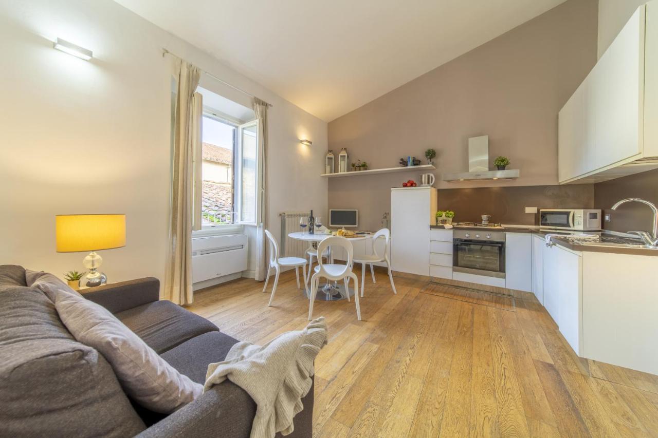 Bright Santa Croce Apartment Флоренция Екстериор снимка